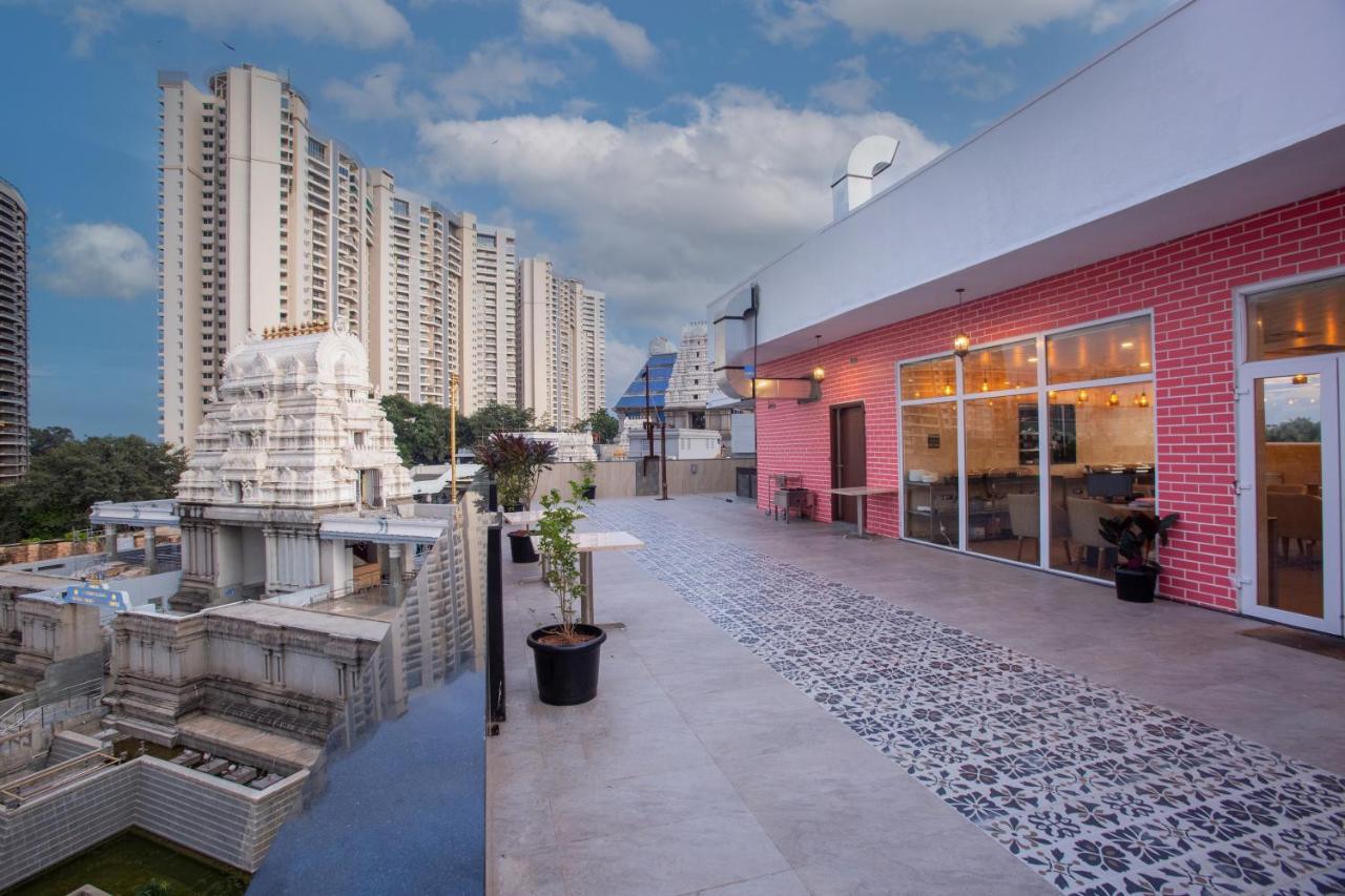 Kingston Hotel Bangalore Esterno foto