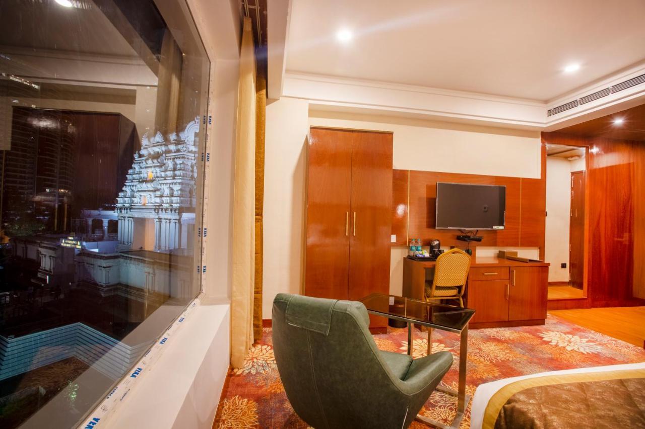 Kingston Hotel Bangalore Esterno foto