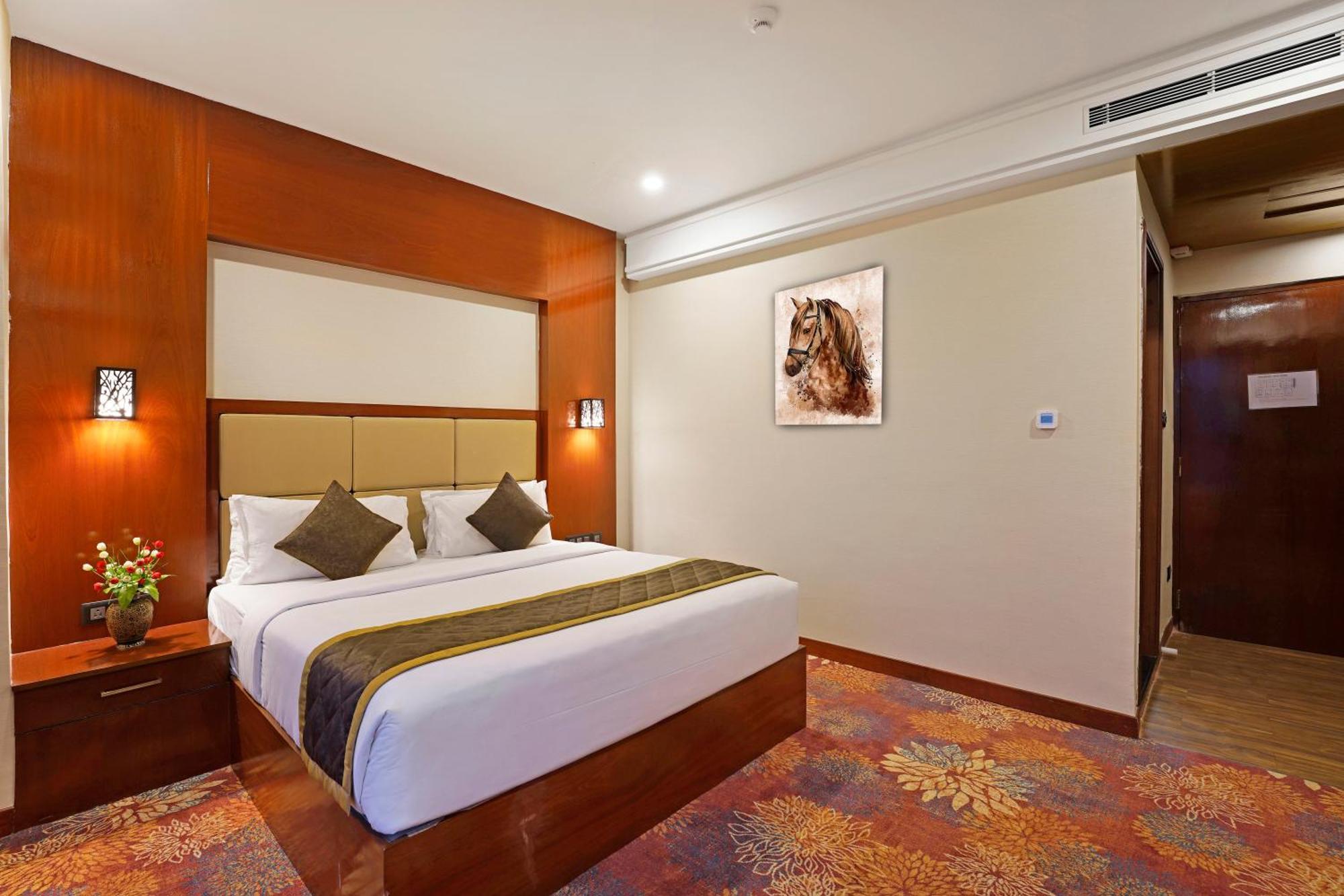 Kingston Hotel Bangalore Esterno foto